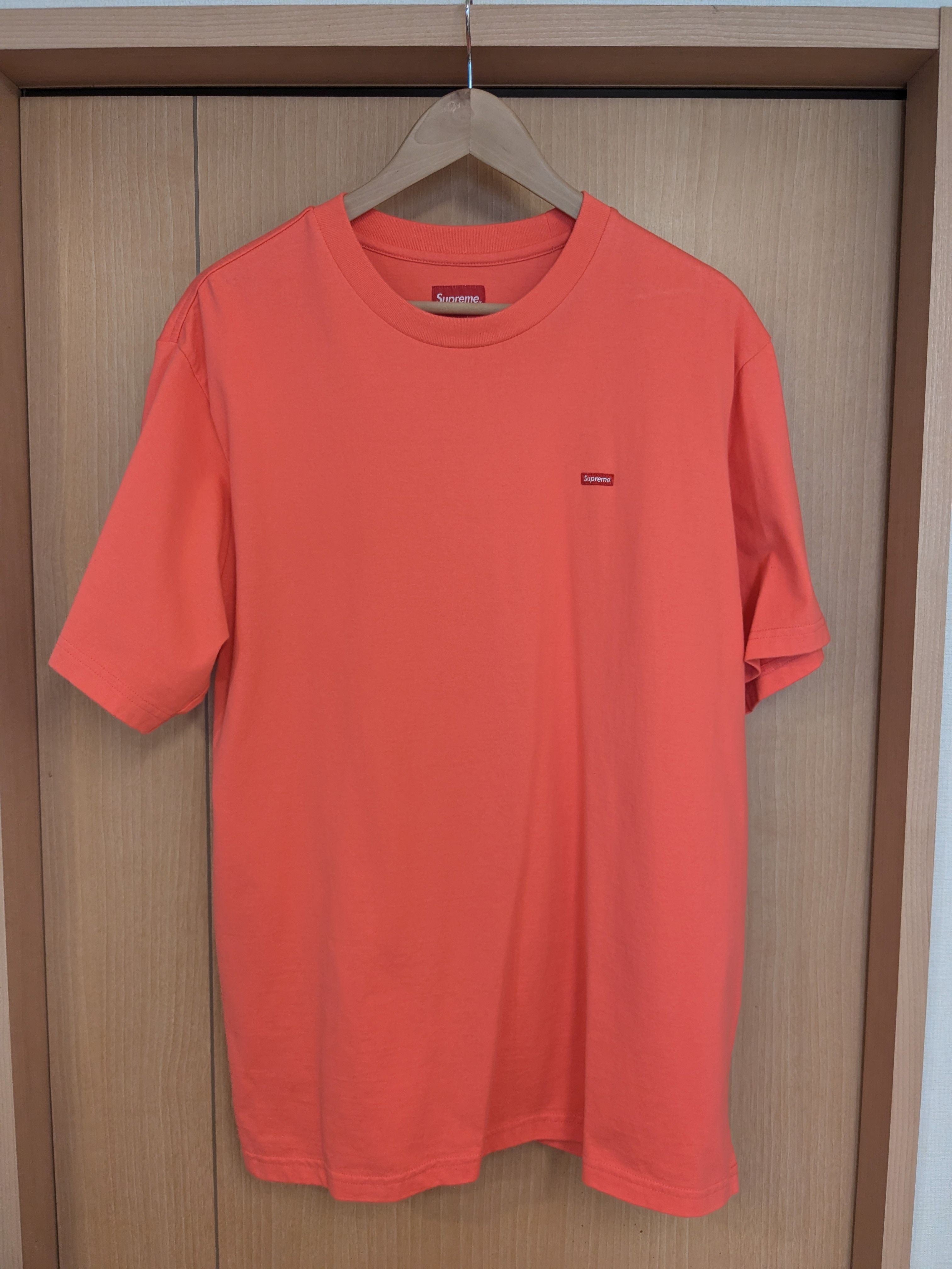 シュプリーム スモール ボックス Tシャツ "ブライト コーラル"(21SS)