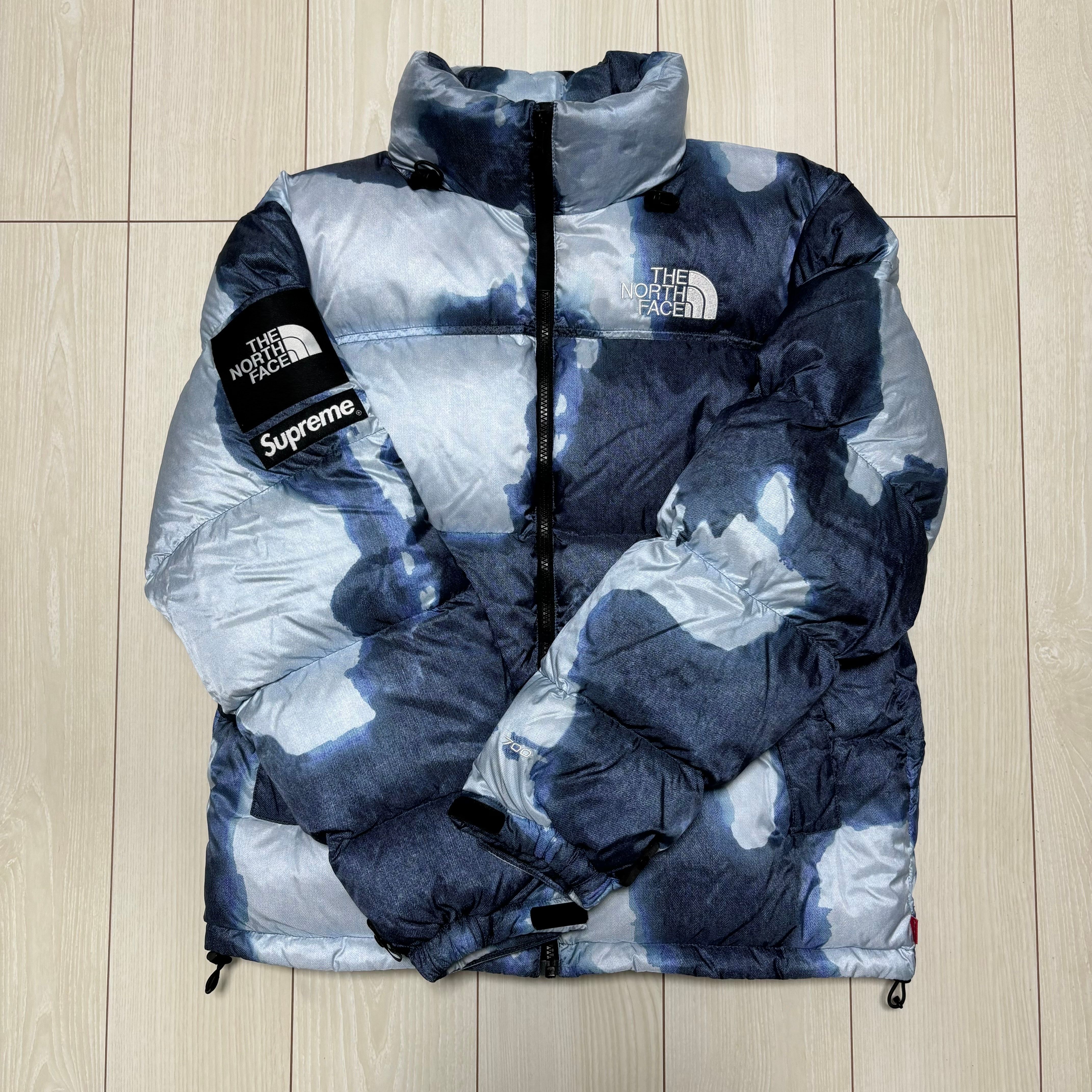 Supreme x The North Face Bleached Denim Print Nuptse Jacket "Indigo"