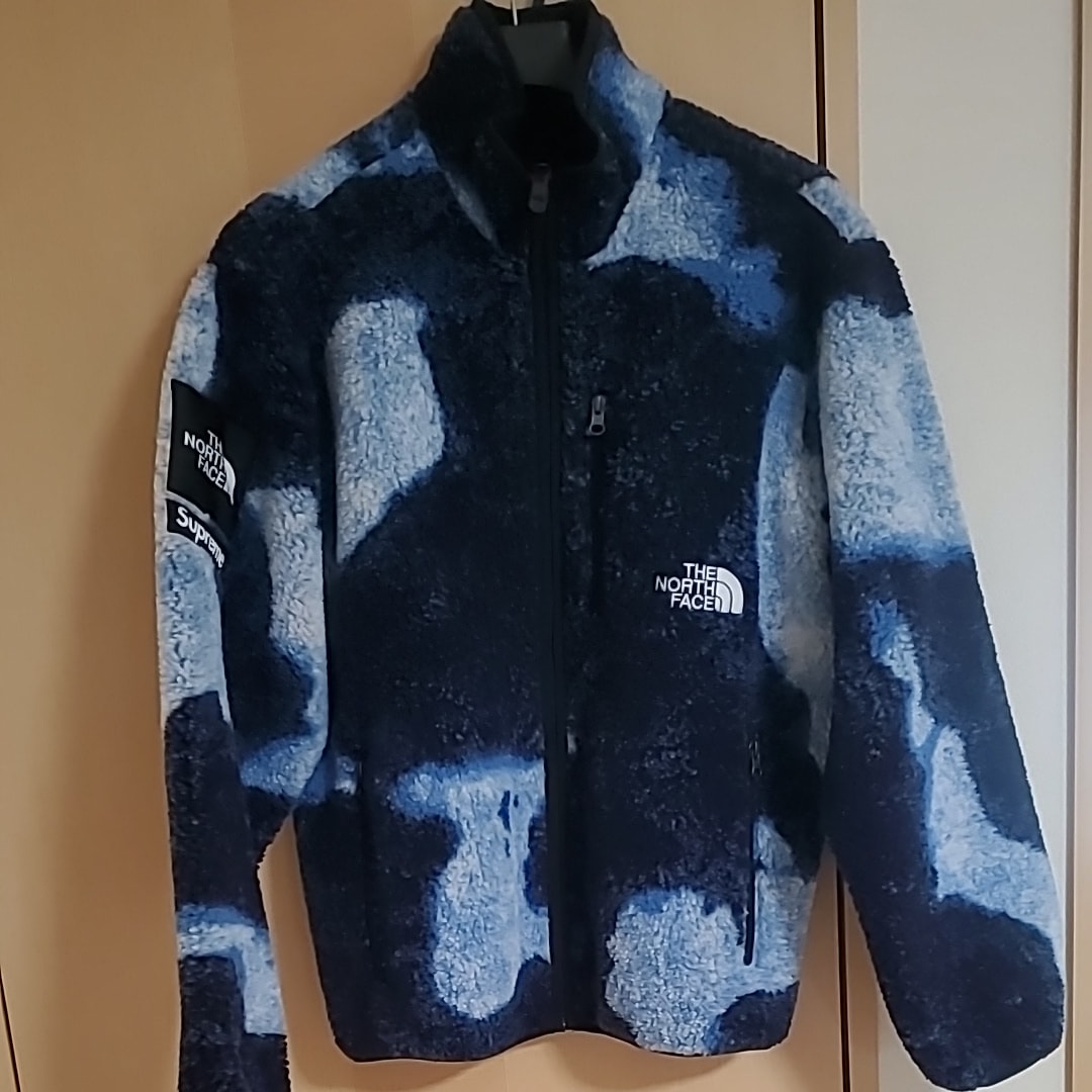 Supreme x The North Face Bleached Denim Print Fleece Jacket "Indigo"