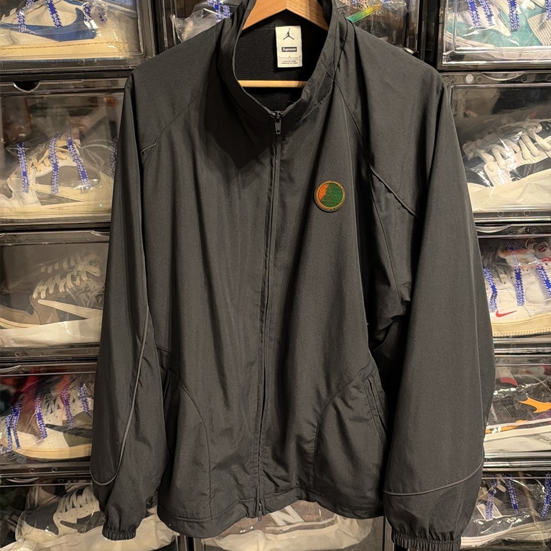 Supreme x Jordan Track Jacket "Black"