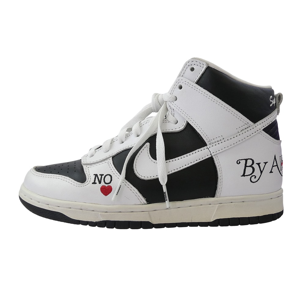 Supreme シュプリーム DN3741-002 【フェイクバスターズ鑑定済】× Nike SB Dunk High By Any Means White Black ナイキ SB ダンク ハイ バイ エニー ミーンズ ハイカット スニーカー 【中古】