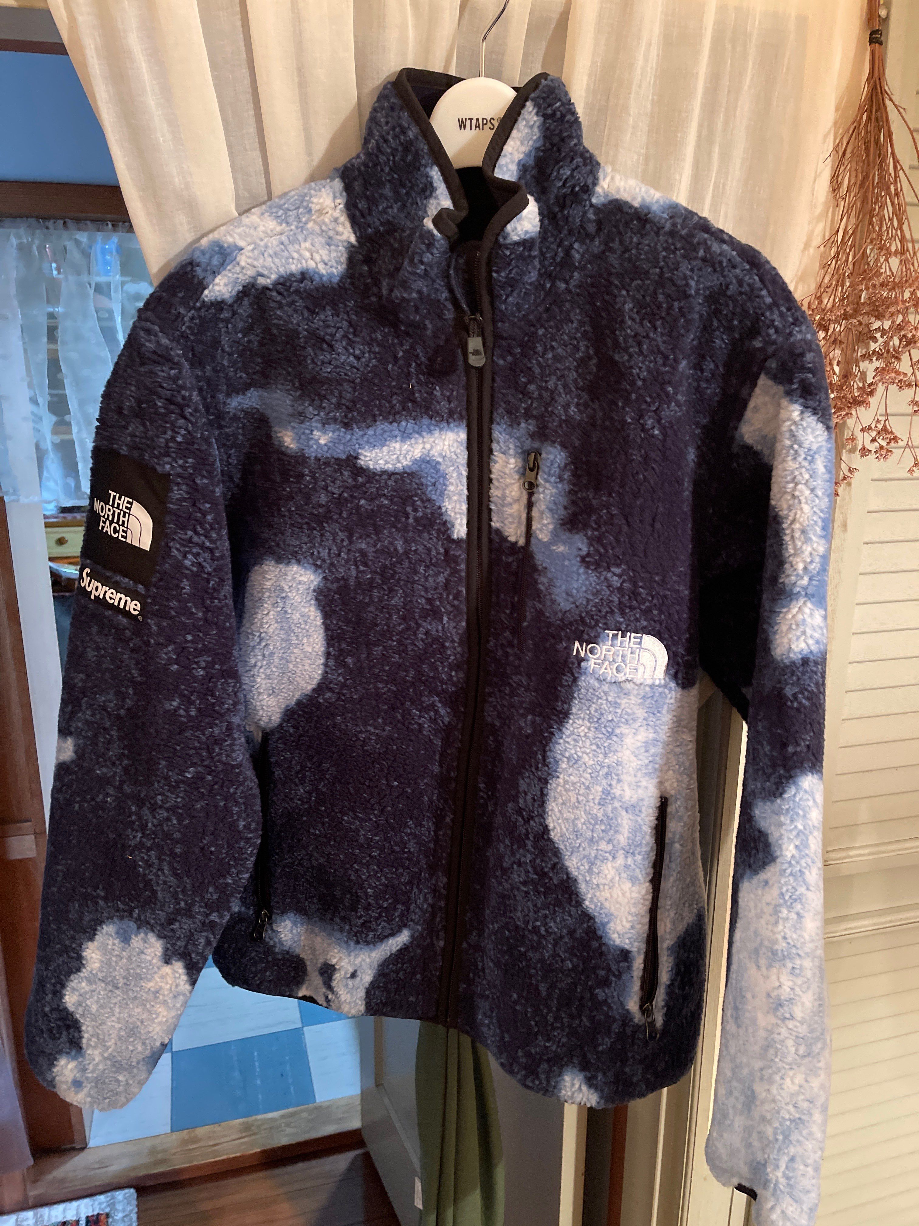 Supreme x The North Face Bleached Denim Print Fleece Jacket "Indigo"