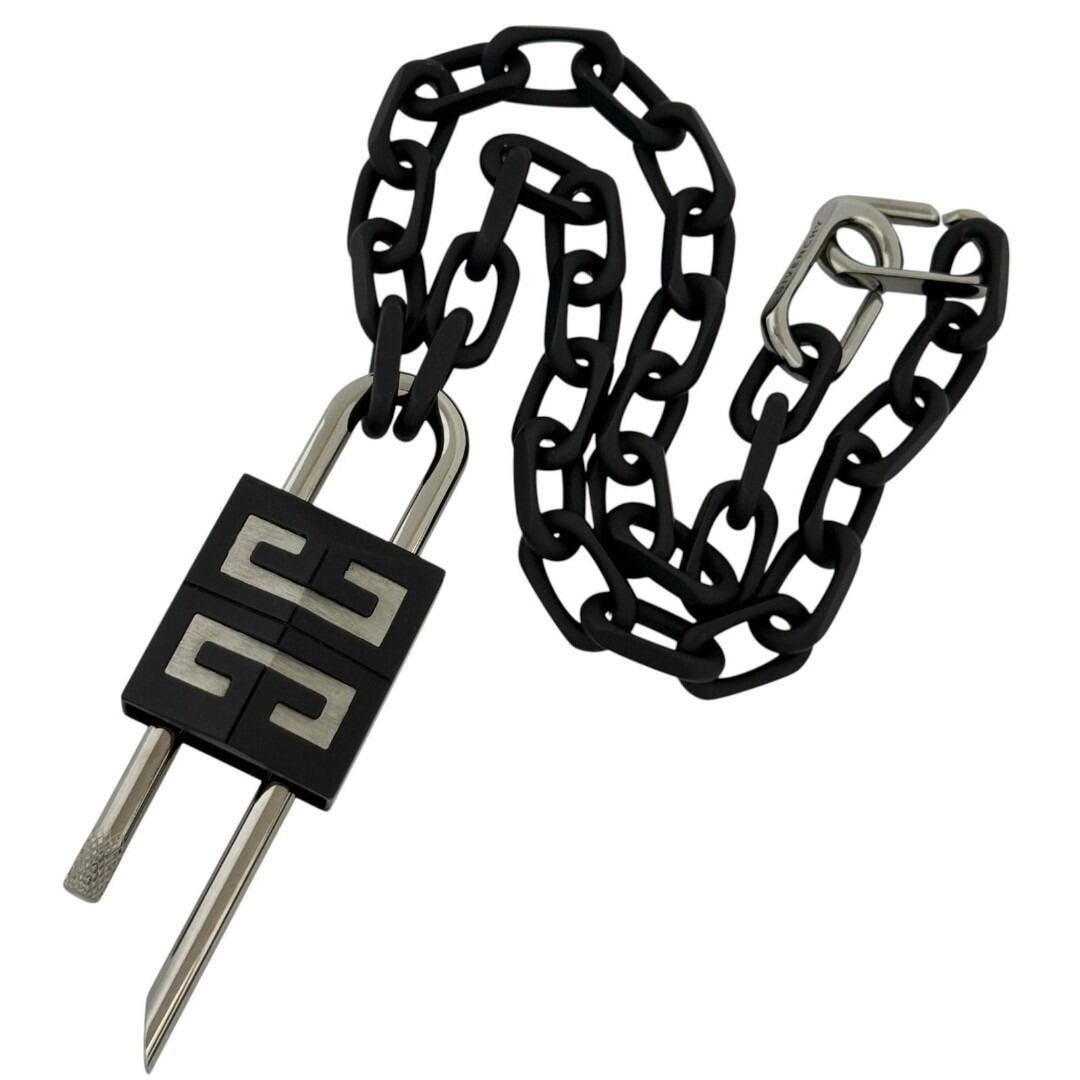 ジバンシィ メンズ 4G パドロック ブラック ペンダント ネックレス 大サイズ