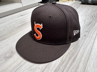 Supreme S Logo New Era "Brown" (22FW)