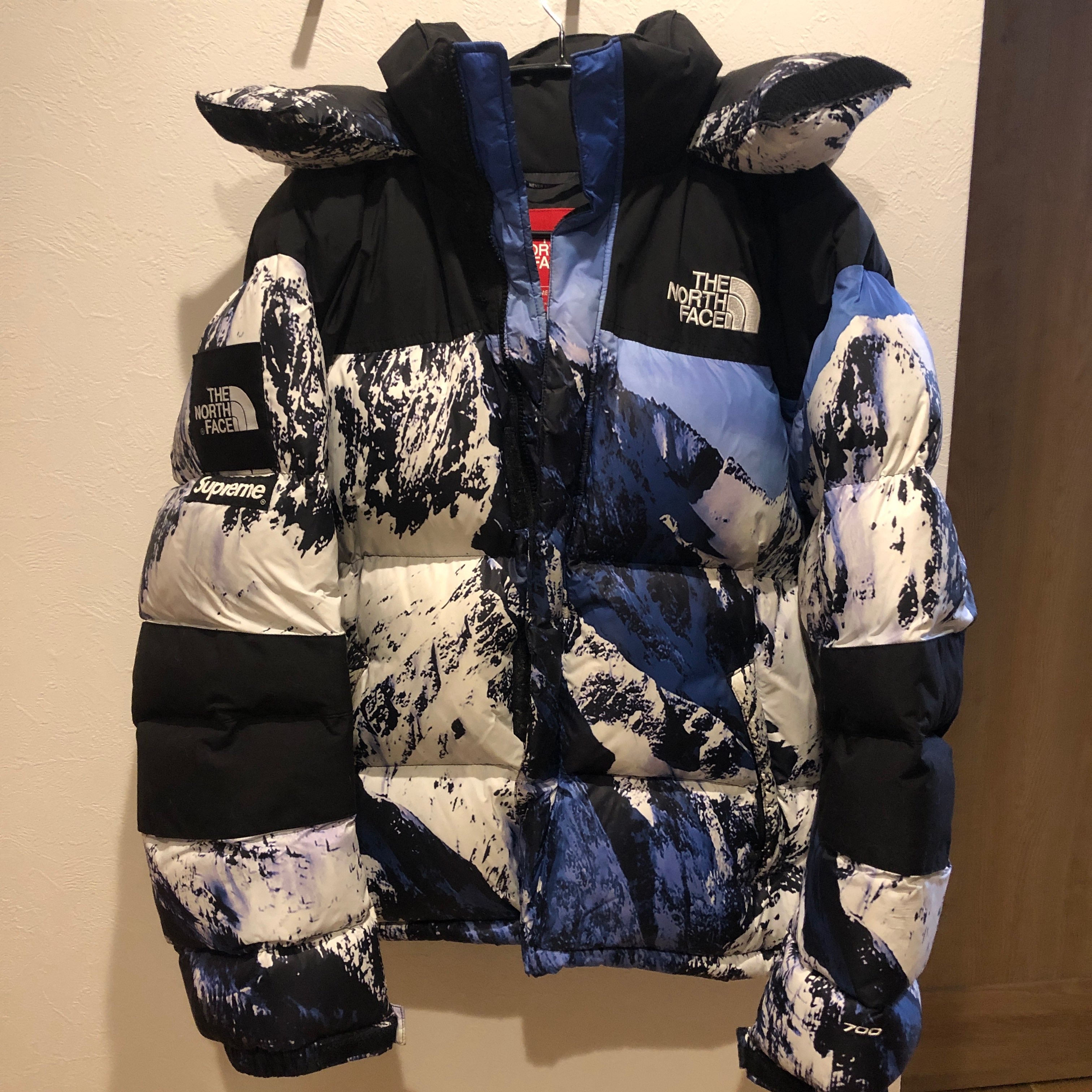 Supreme x The North Face Mountain Baltoro Jacket "Blue"
