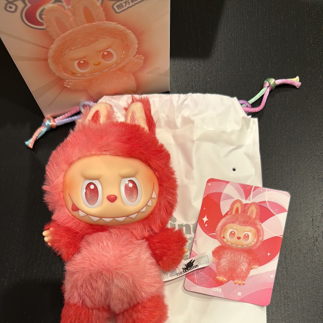 POP MART THE MONSTERS (LABUBU) Big into Energy Series Plush Pendant LOVE