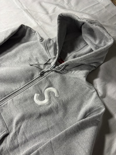 Supreme S Logo Zip Up Hooded Sweatshirt "Heather Grey" (23FW)