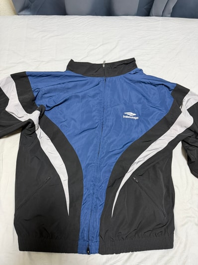 BALENCIAGA 3B OFF SHOULDER TRACKSUIT