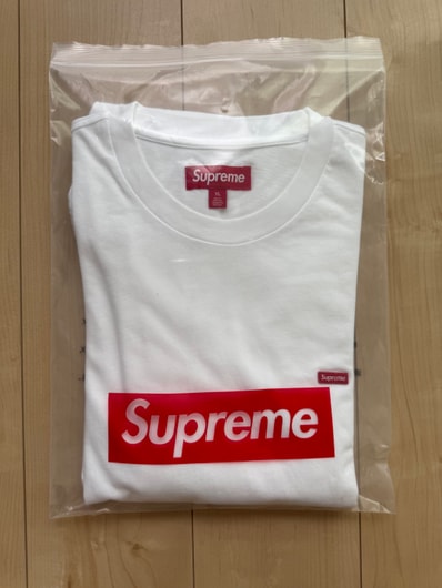 Supreme Small Box L/S Tee (26SS) Supreme Small Box L/S Tee (26SS)