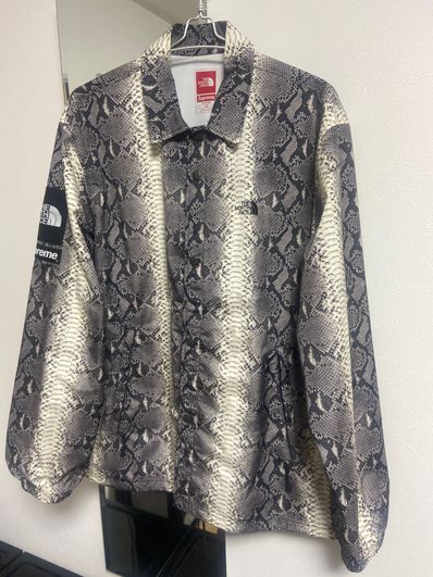 Supreme x The North Face Taped Seam Coaches Jacket "Black"