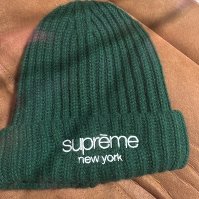 Supreme Classic Logo Chunky Ribbed Beanie "Green" (24FW)