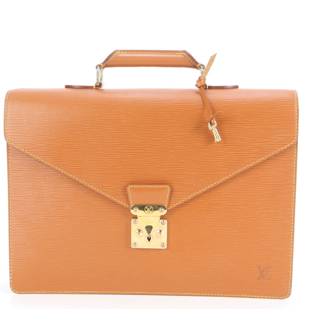 ■極美品 ルイヴィトン エピ セルヴィエット コンセイエM54428