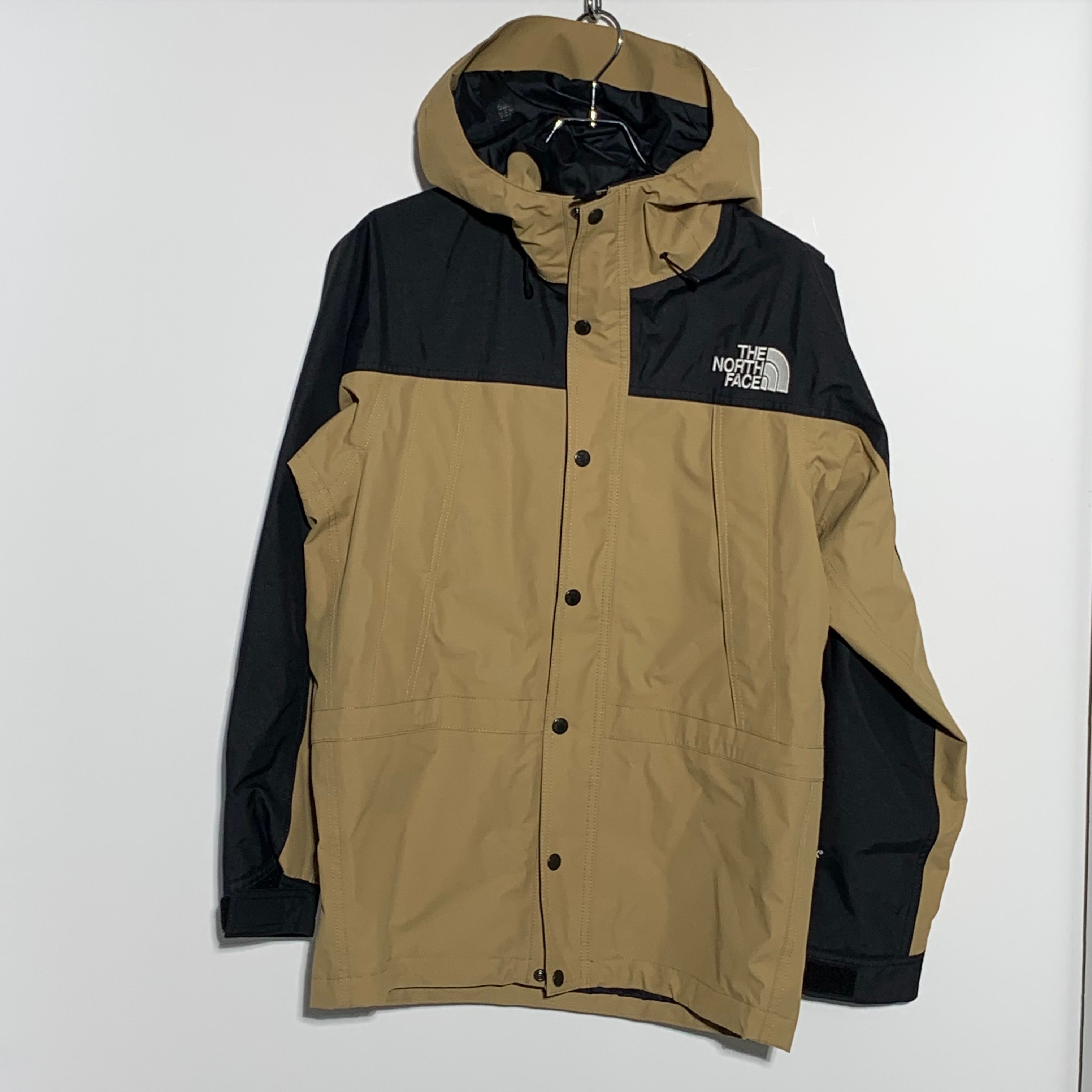 The North Face Mountain Light Jacket "Kelp Tan"