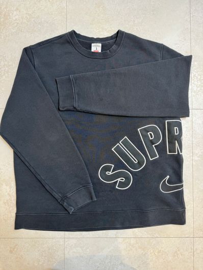 Supreme / Nike Arc Crewneck "Black"