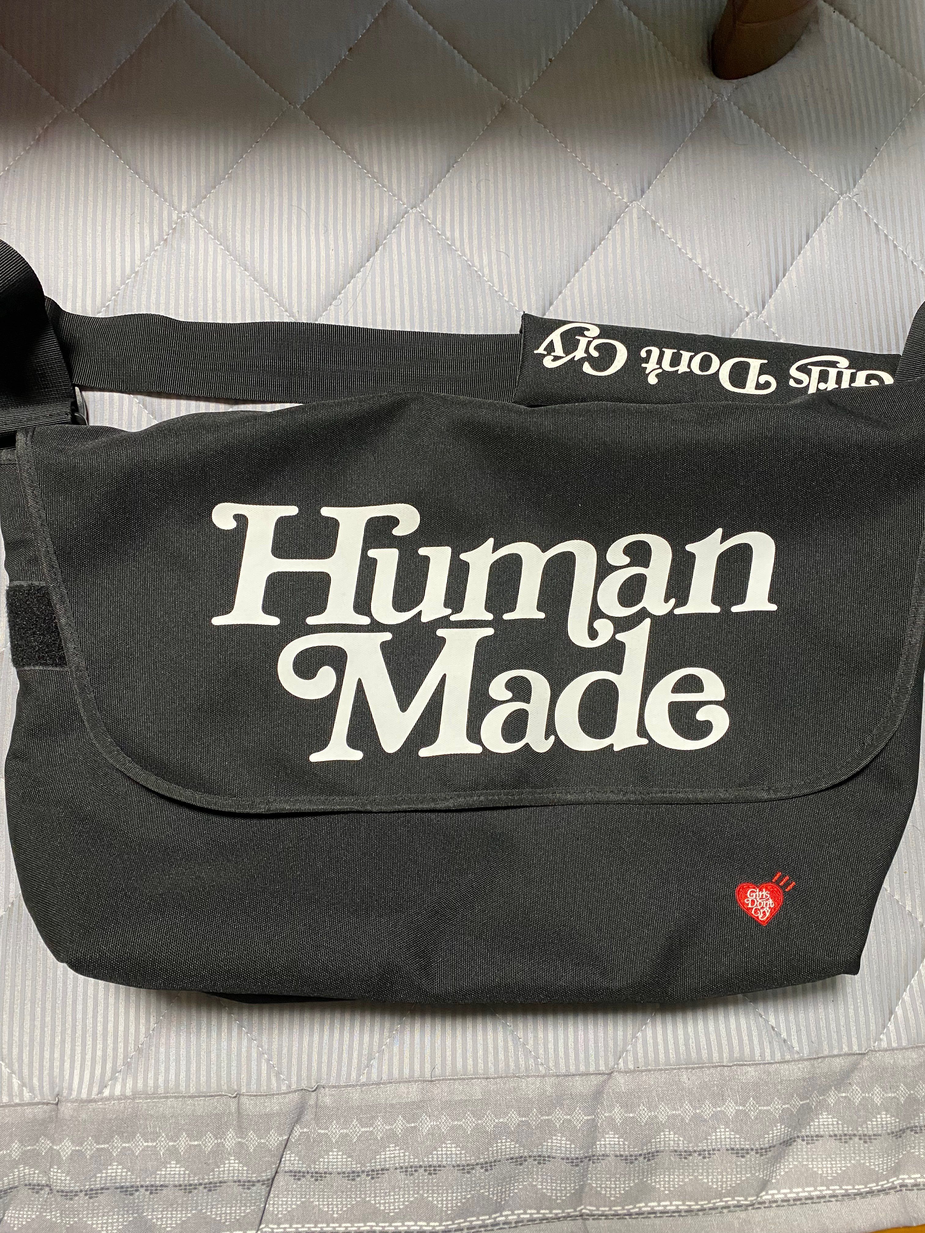 HUMAN MADE VERDY Messenger bag "Black"