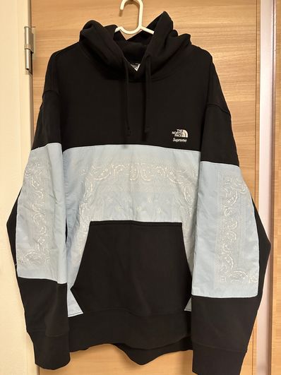 Supreme x The North Face Bandana Hooded Sweatshirt "Black"