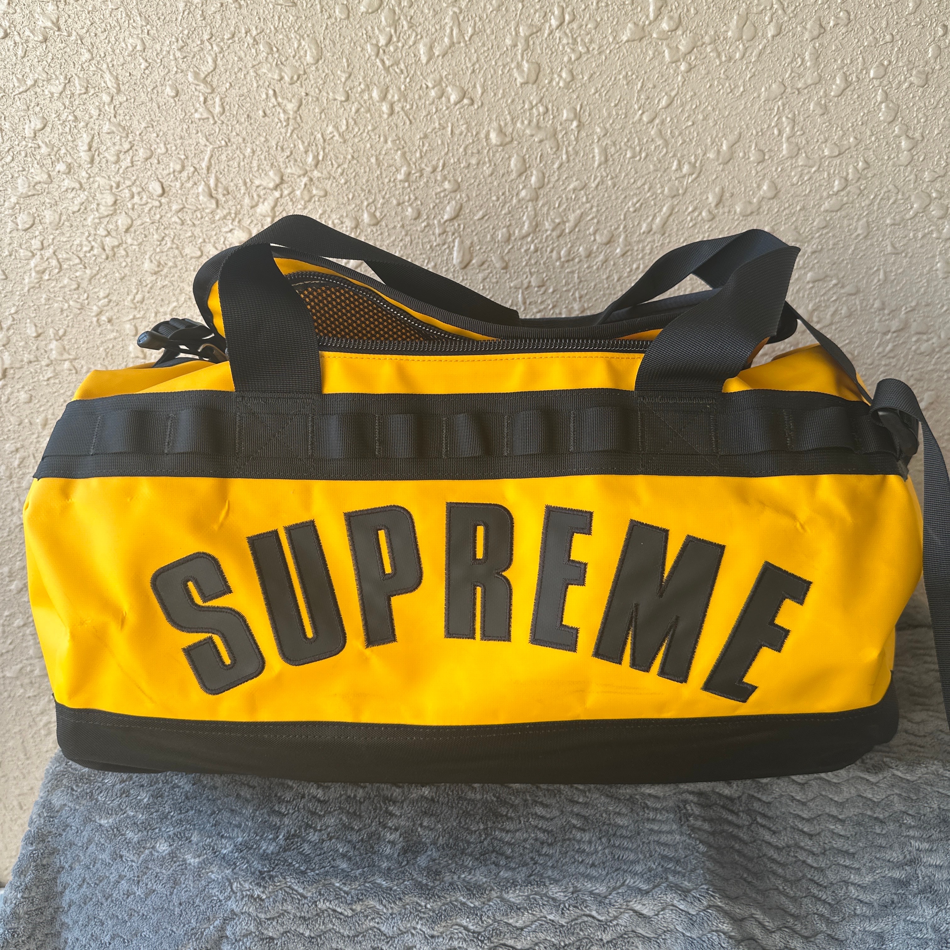 Supreme x The North Face Arc Logo Base Camp Duffle Bag "Yellow"