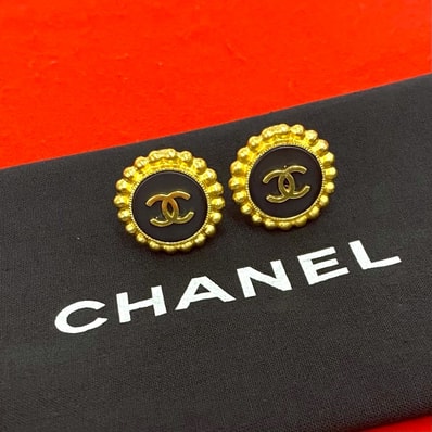 CHANEL シャネル ココマーク GP イヤリング ゴールド
2904b