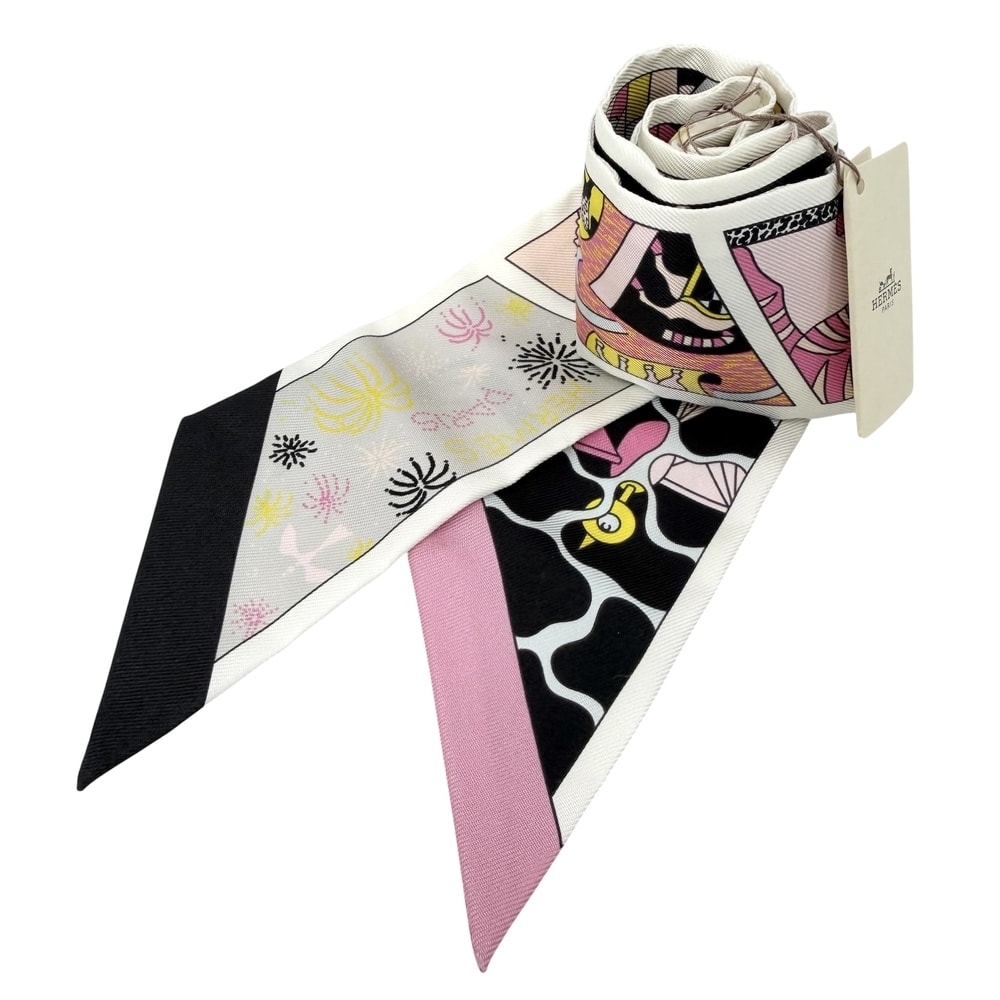HERMES エルメス スカーフ ツイリー HERMES FACTORY SUITE エルメスファクトリー Twilly ファッションアイテム シルク    マルチカラー レディース 美品【中古品】