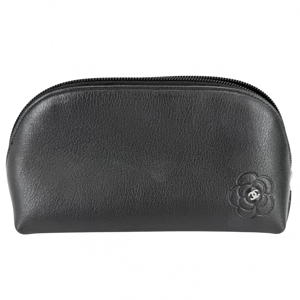 CHANEL シャネル ポーチ カメリア ココマーク 小物入れ レザー    ブラック 黒 シルバー金具 レディース【中古品】