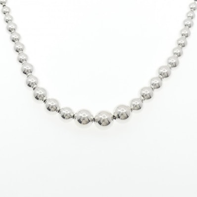 ティファニー グラジュエイテッド ボール ネックレス