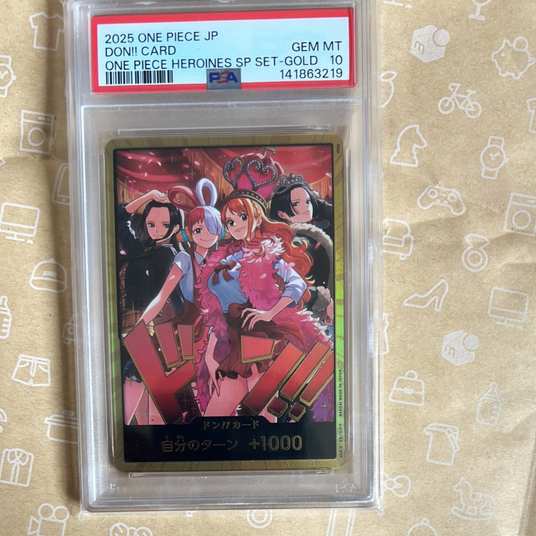 ドン!!カード : ロビン&ウタ&ナミ&ハンコック スーパーパラレル [開封済](エクストラブースター「ワンピース ヒロインズエディション スペシャルセット」)