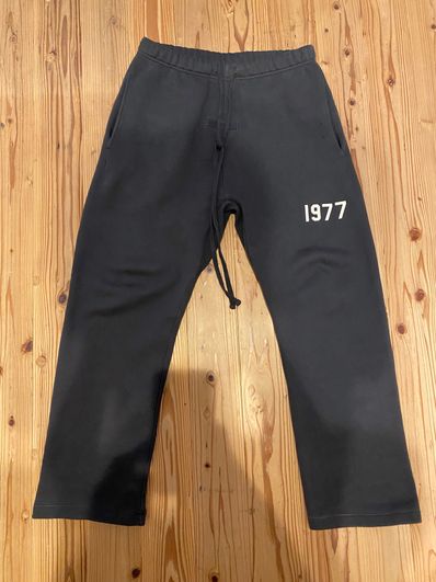FEAR OF GOD ESSENTIALS RELAXED SWEATPANTS MENS "Iron"