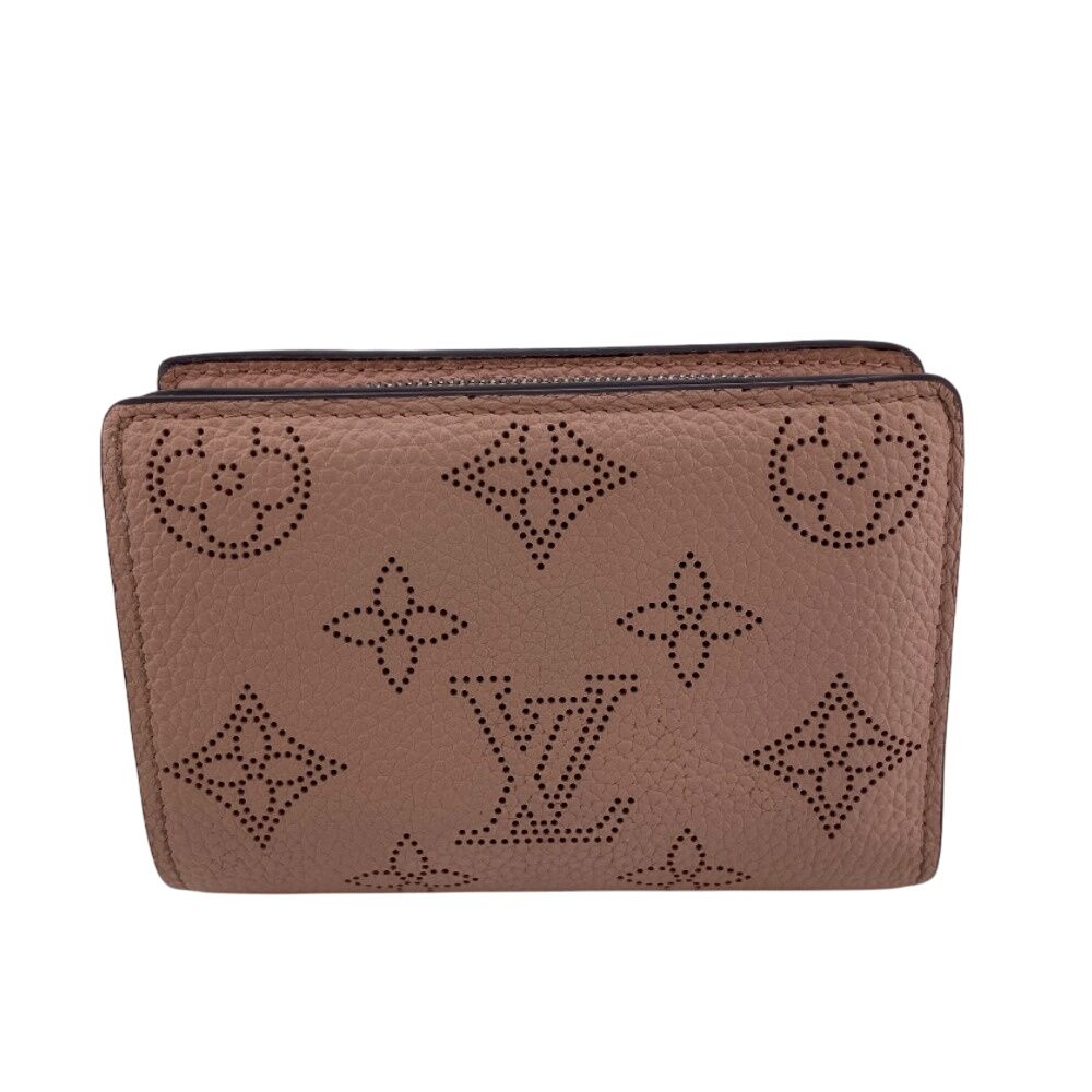 ルイヴィトン LOUIS VUITTON 二つ折り財布 マヒナ ポルトフォイユクレア コンパクトウォレット M80629 マグノリア