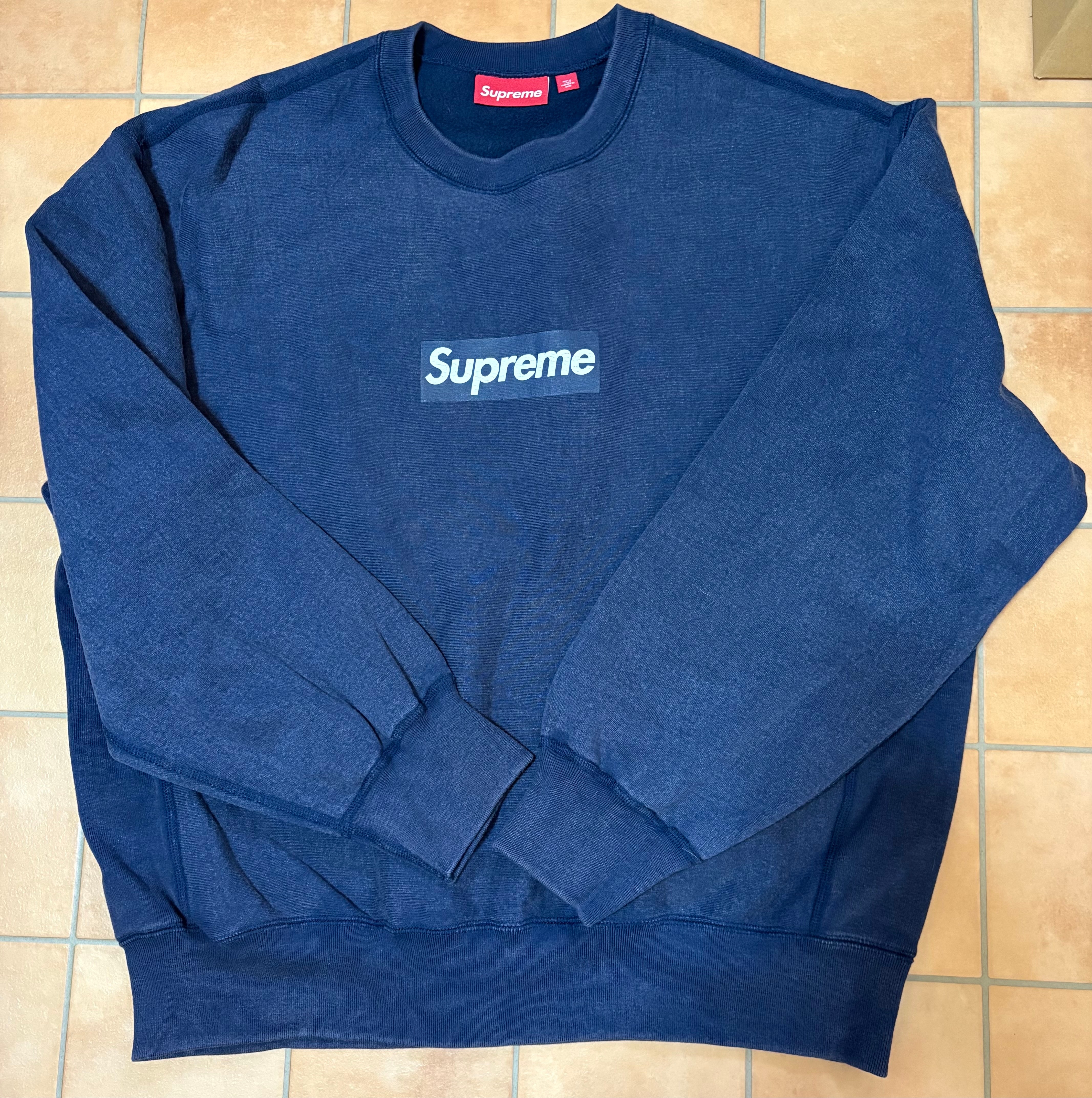 Supreme Washed Box Logo Crewneck "Navy"