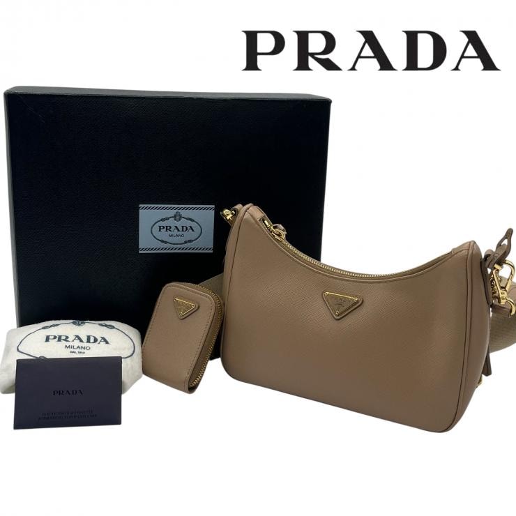 PRADA プラダ ショルダーバッグ  Re-Edition 2005 サフィアーノ チェーンショルダーバッグ ハンドバック 三角プレートロゴ レザー  1BH204 ★美品★