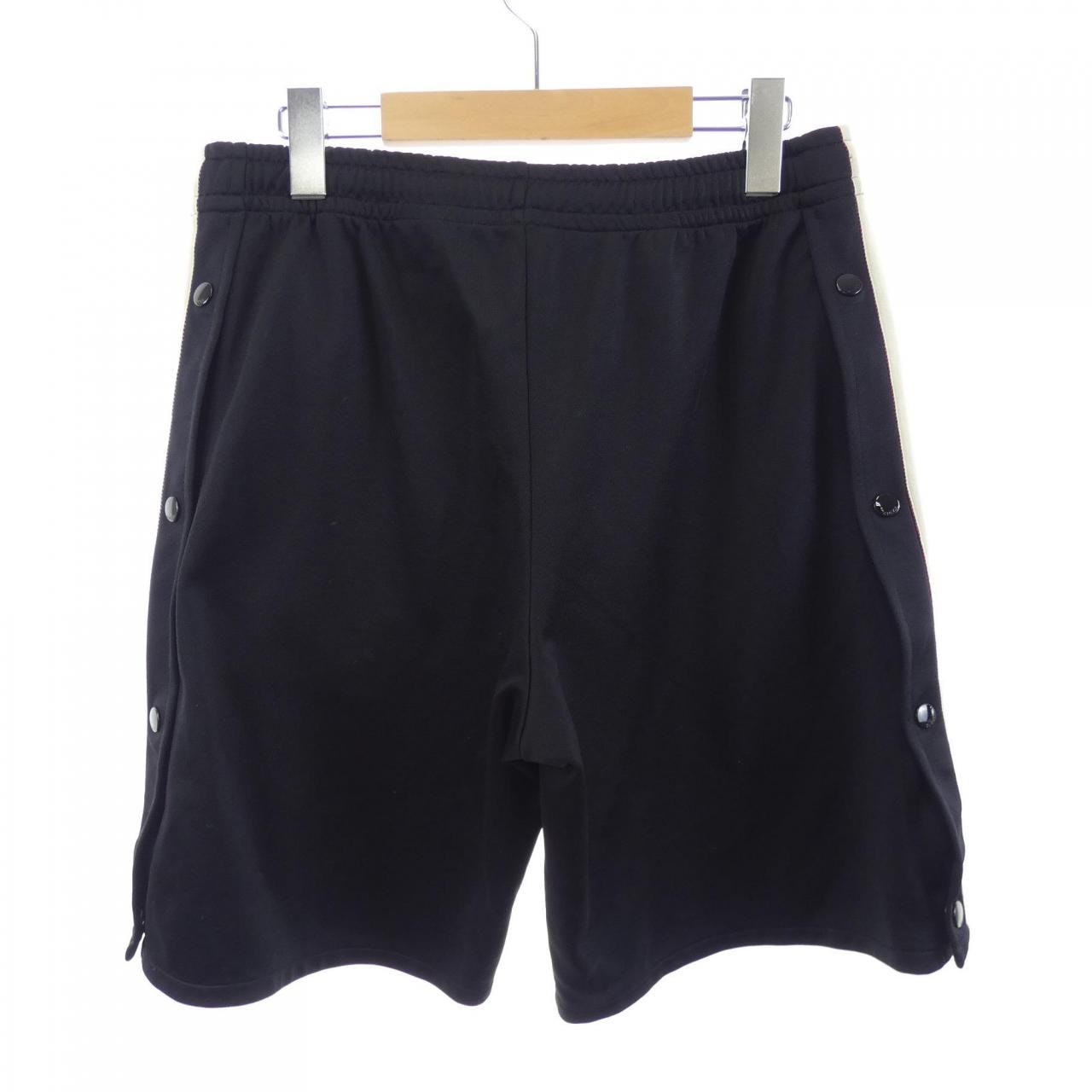 C (やや傷や汚れあり)】グッチ GUCCI 475355-X5U11 ショートパンツ Sの