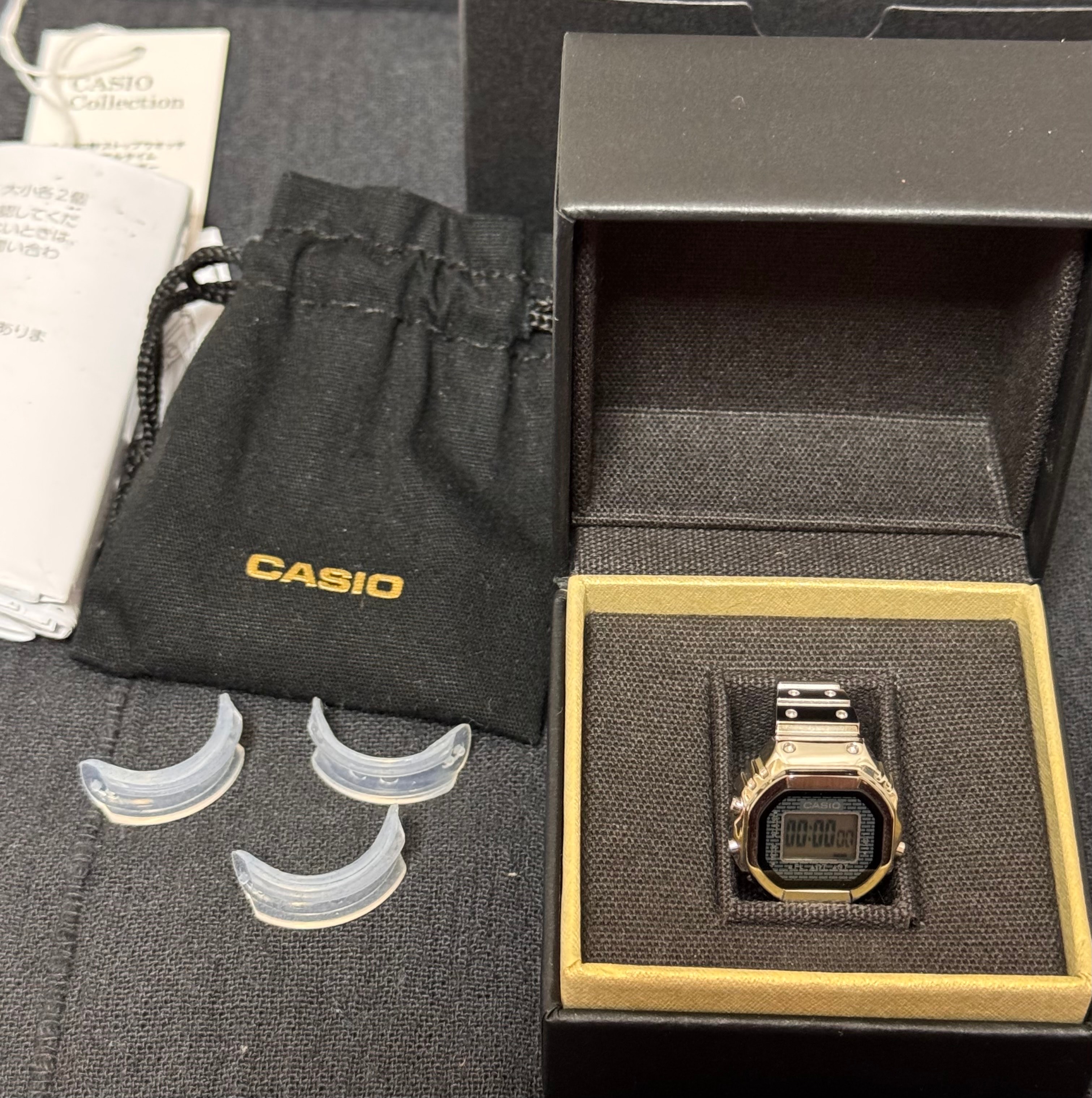 カシオ リング ウォッチ "ステンレススチール" CRW-001