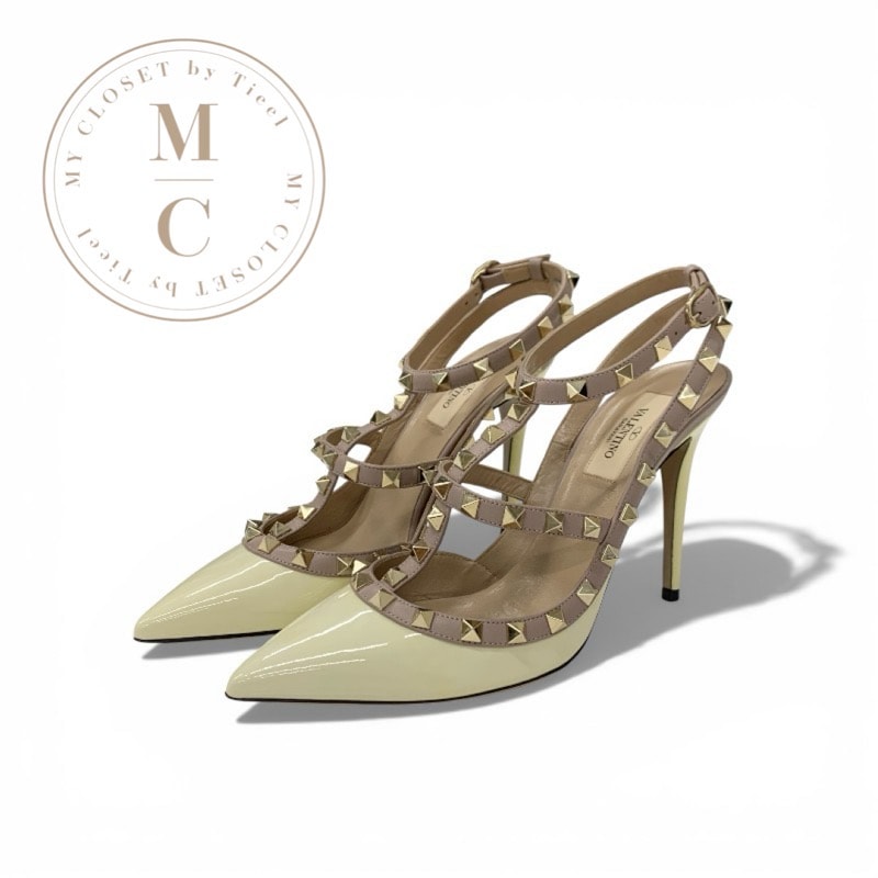 ヴァレンティノ VALENTINO パンプス 靴 シューズ パテント レザー アイボリー ピンクベージュ ゴールド ロックスタッズ ストラップ