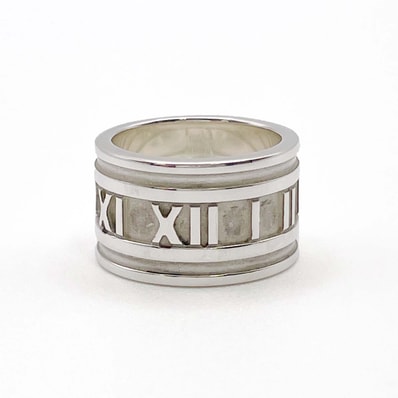 TIFFANY&Co. ティファニー アトラス ワイド リング・指輪
SV925 8.5号 シルバー 新品仕上済 レディース
【中古】