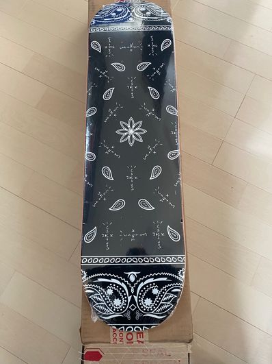 トラヴィス SB
