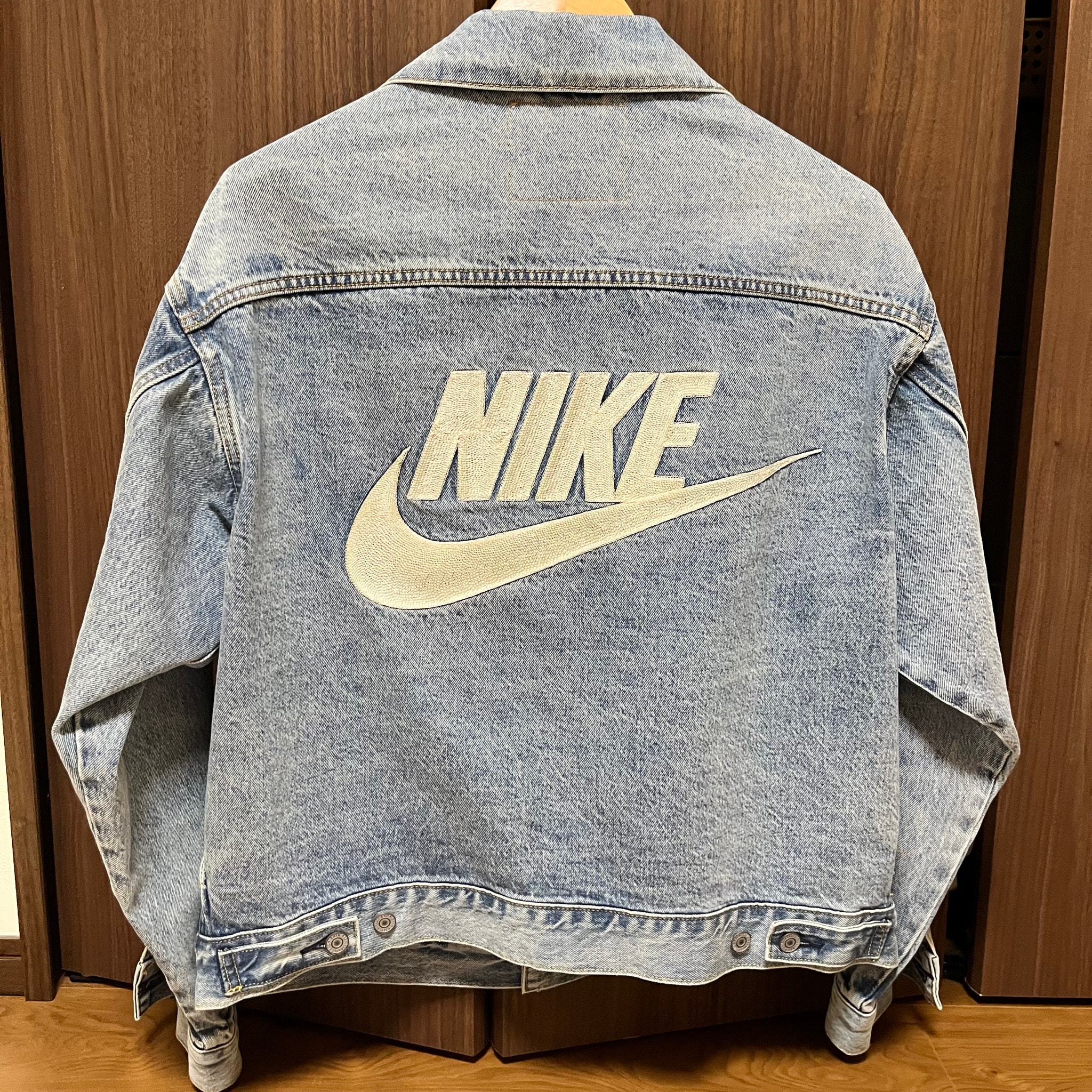 Levi's x Nike Denim Trucker Jacket "Light Indigo" 002TM-0000