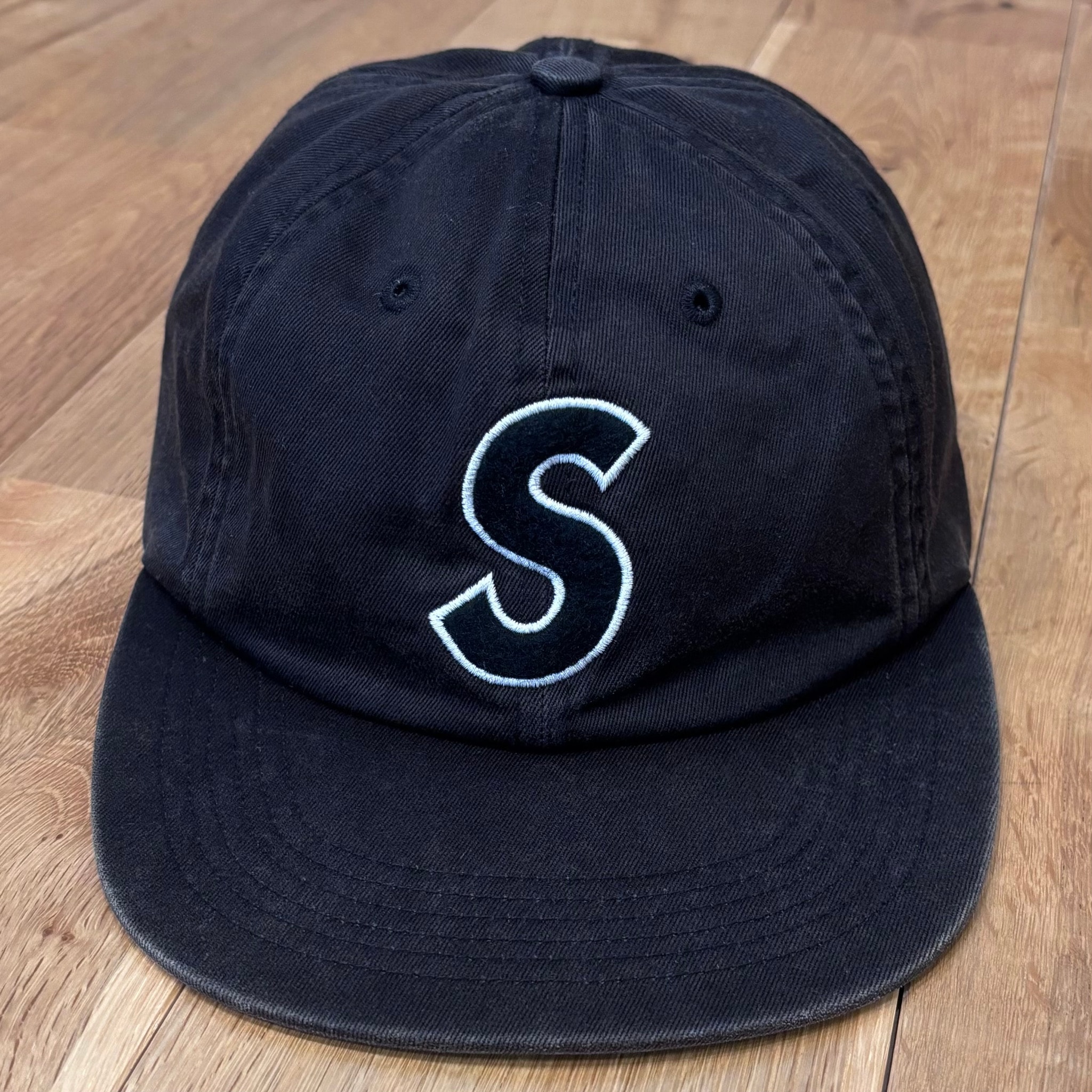 Supreme Felt S Logo 6-Panel (18SS) "Black"