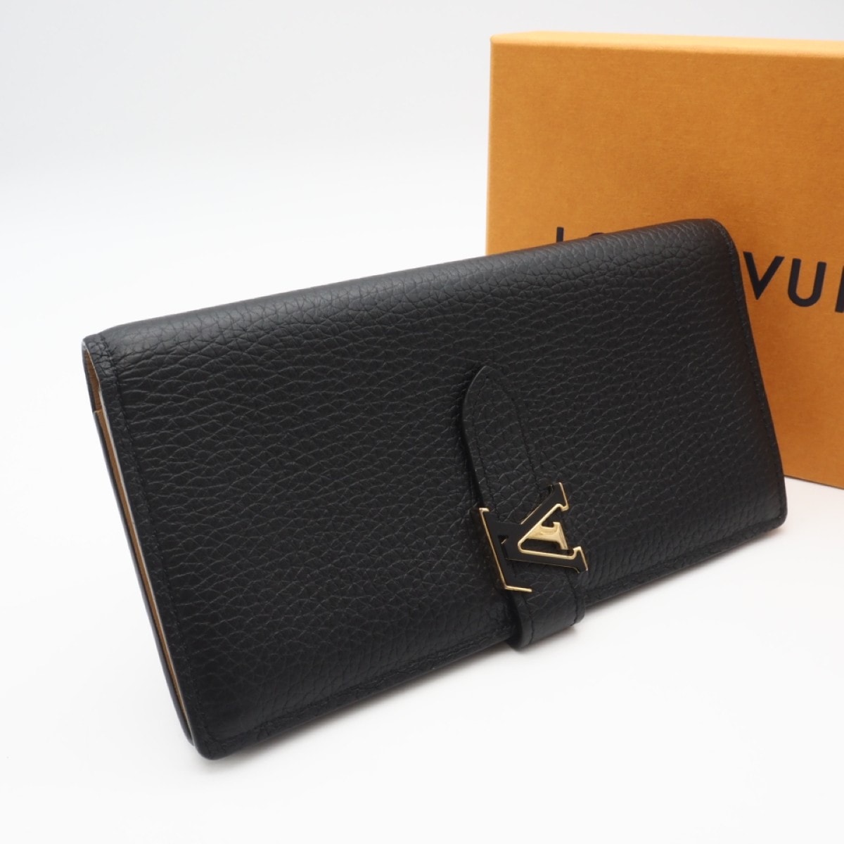 LOUIS VUITTON ルイ・ヴィトン トリヨン カプシーヌ LV ヴェルティカル ウォレット ノワール M81330 長財布 ブラック ブラウン トリヨンレザー レディース