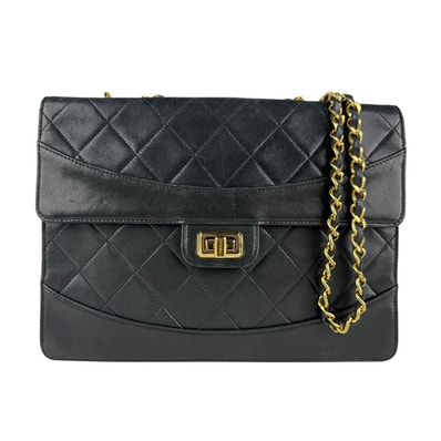 シャネル CHANEL ショルダーバッグ マトラッセ レザー/メタル ブラック/ゴールド レディース【中古】 z8051