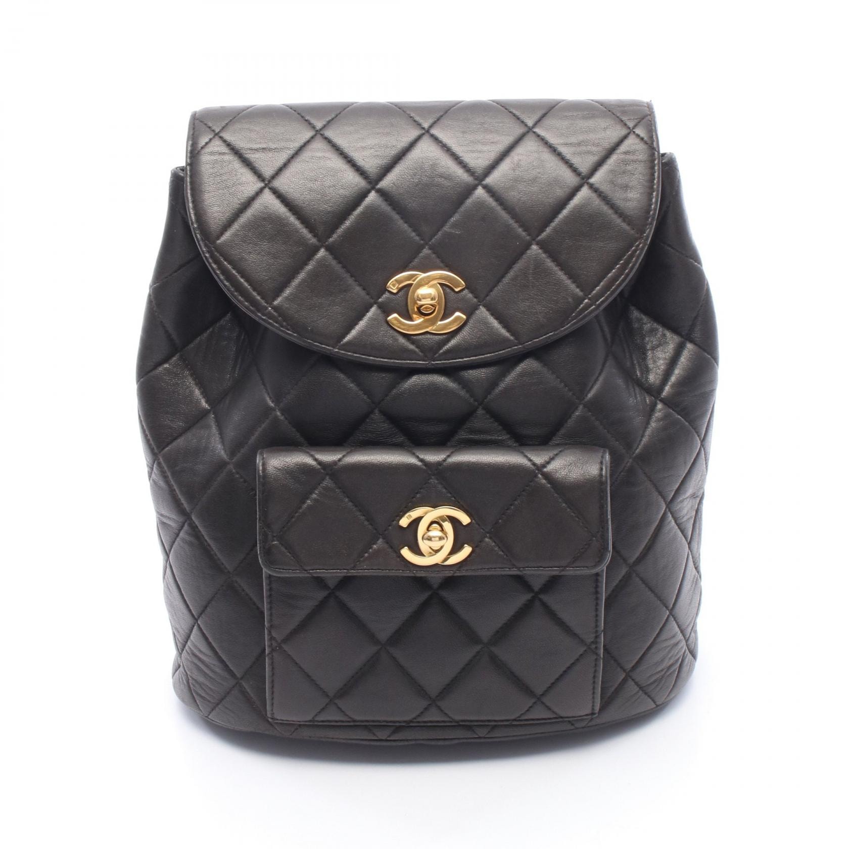 シャネル CHANEL マトラッセ リュックサック バックパック バッグ ラムスキン(羊革) レディース ブラック系 【中古】