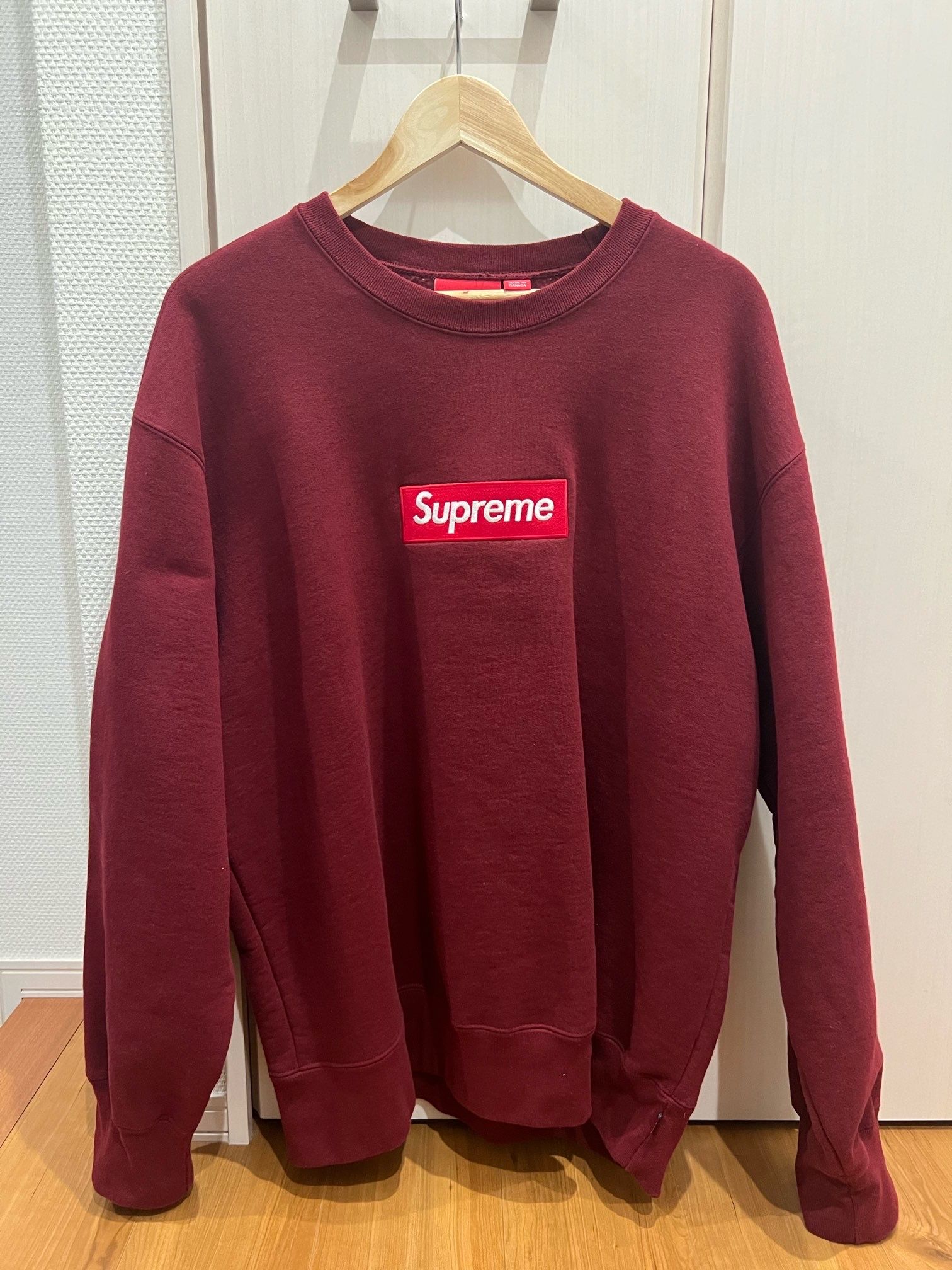 Supreme Box Logo Crewneck "Cardinal" (22FW)