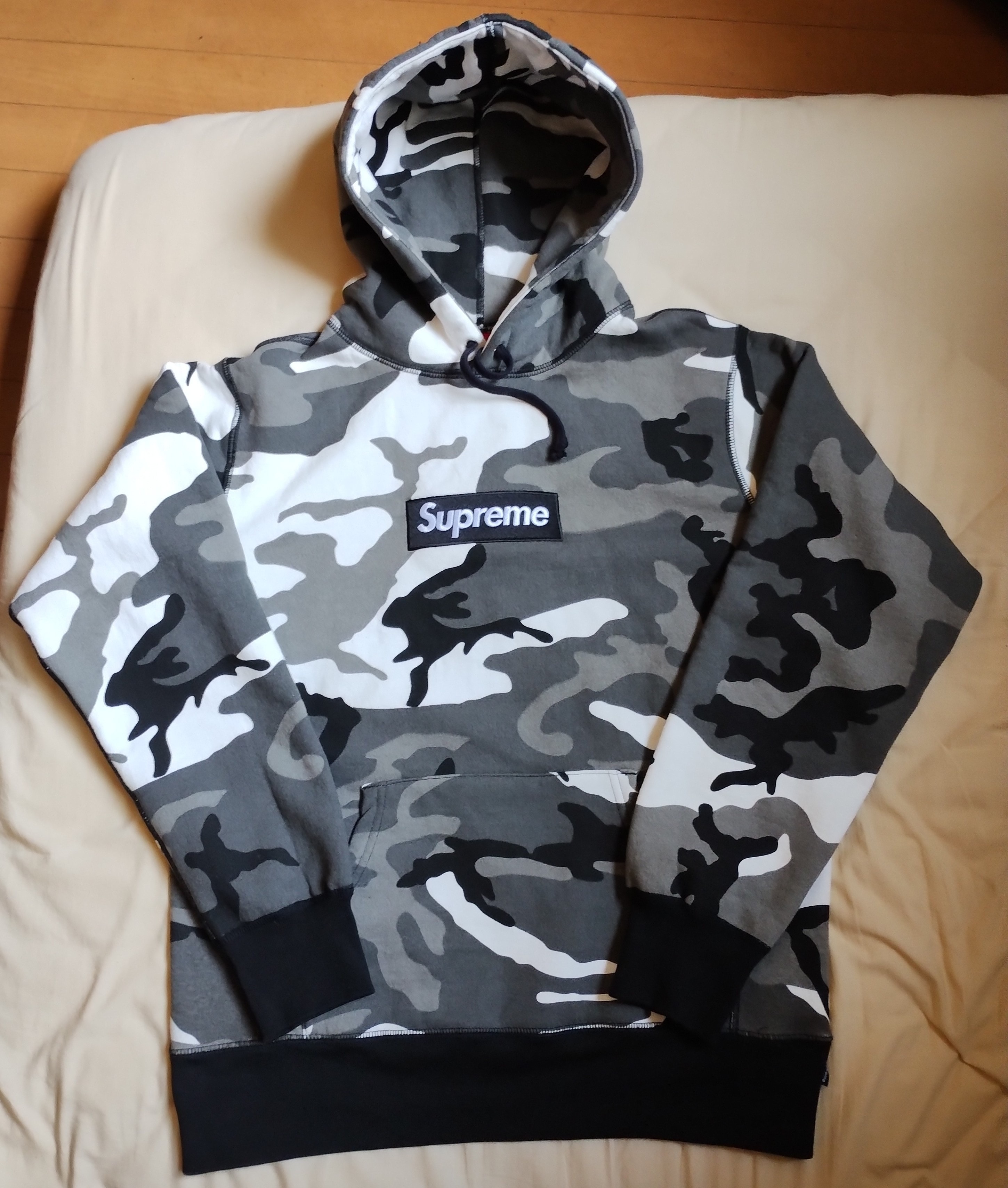 Supreme Box Logo Hooded Sweatshirt "Snow Camouflage" (13FW)