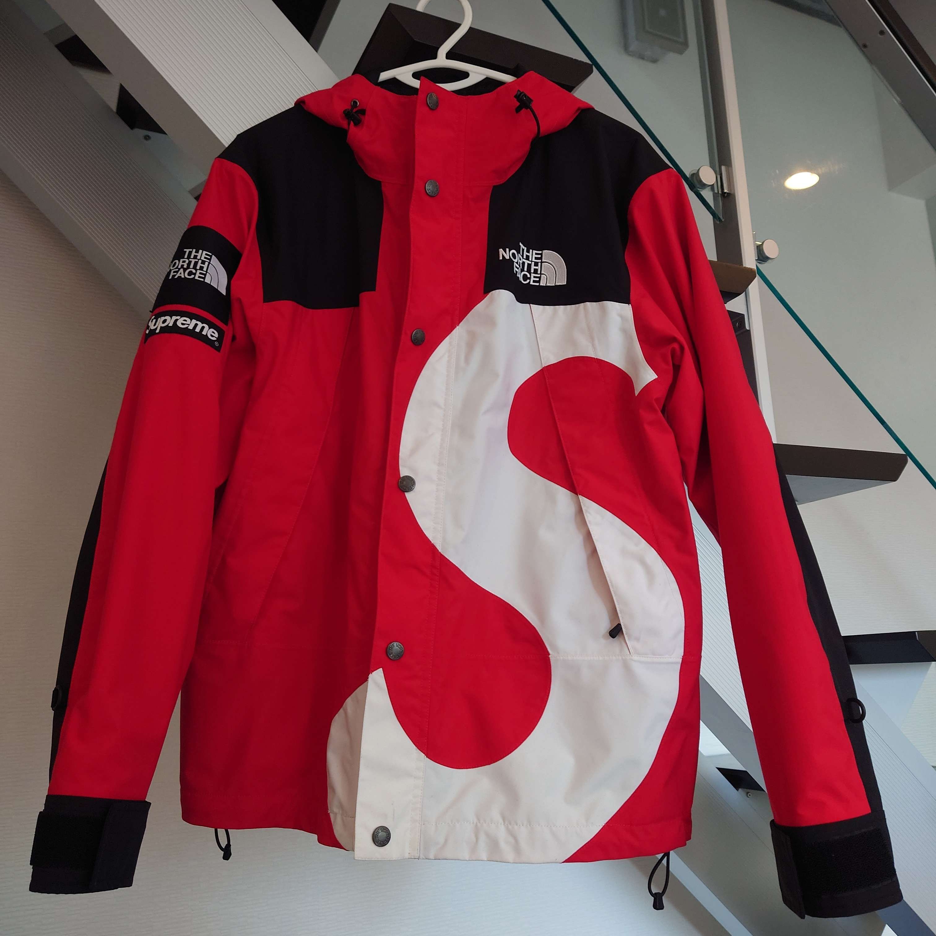 Supreme x The North Face S Logo Mountain Jacket "Red"