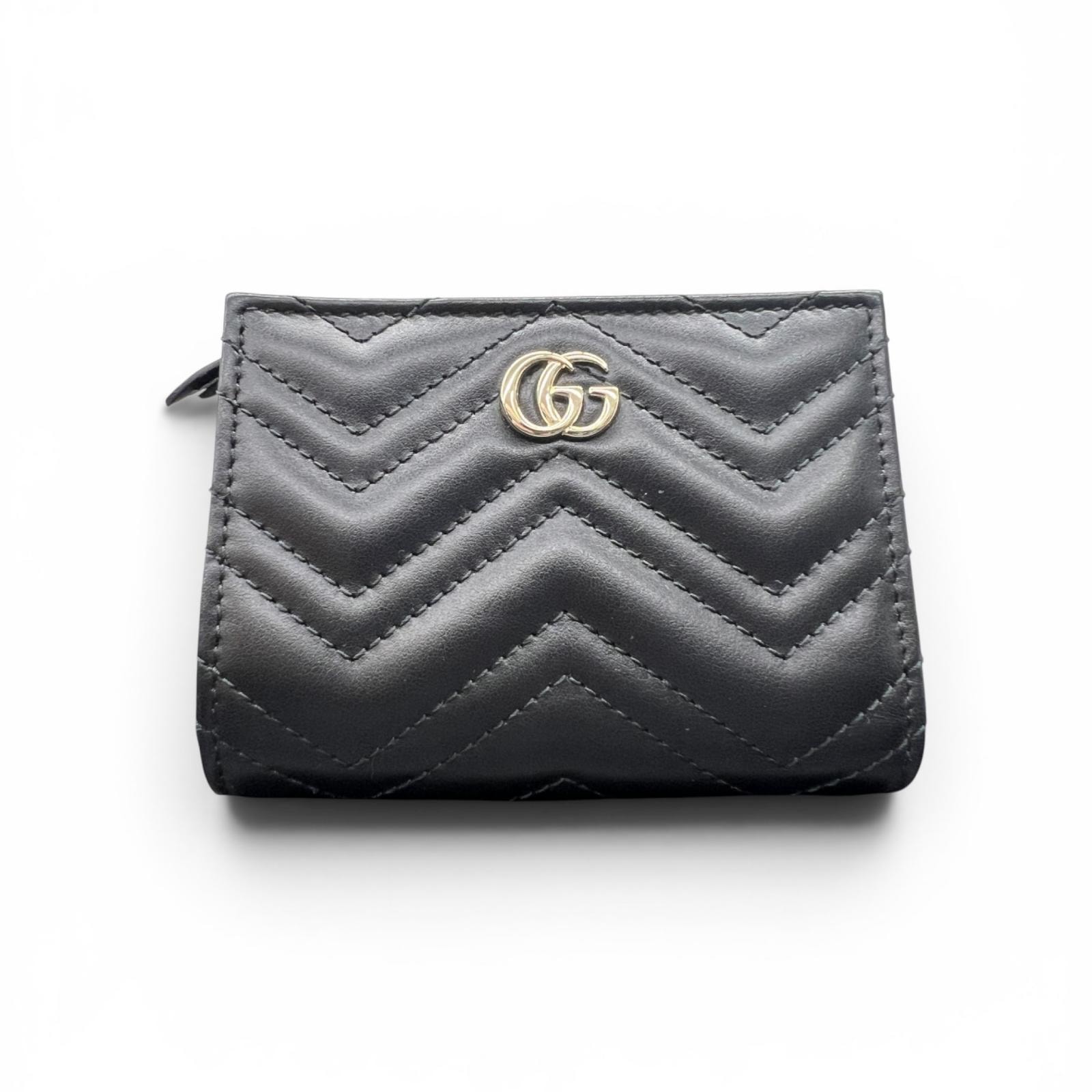 GUCCI 展示品級 美品 グッチ ダブルGウォレット GGマーモント ミニウォレット 二つ折り財布 773427 レザー ブラック コンパクトウォレット SAランク 中古 鑑定済【定価96,800円】