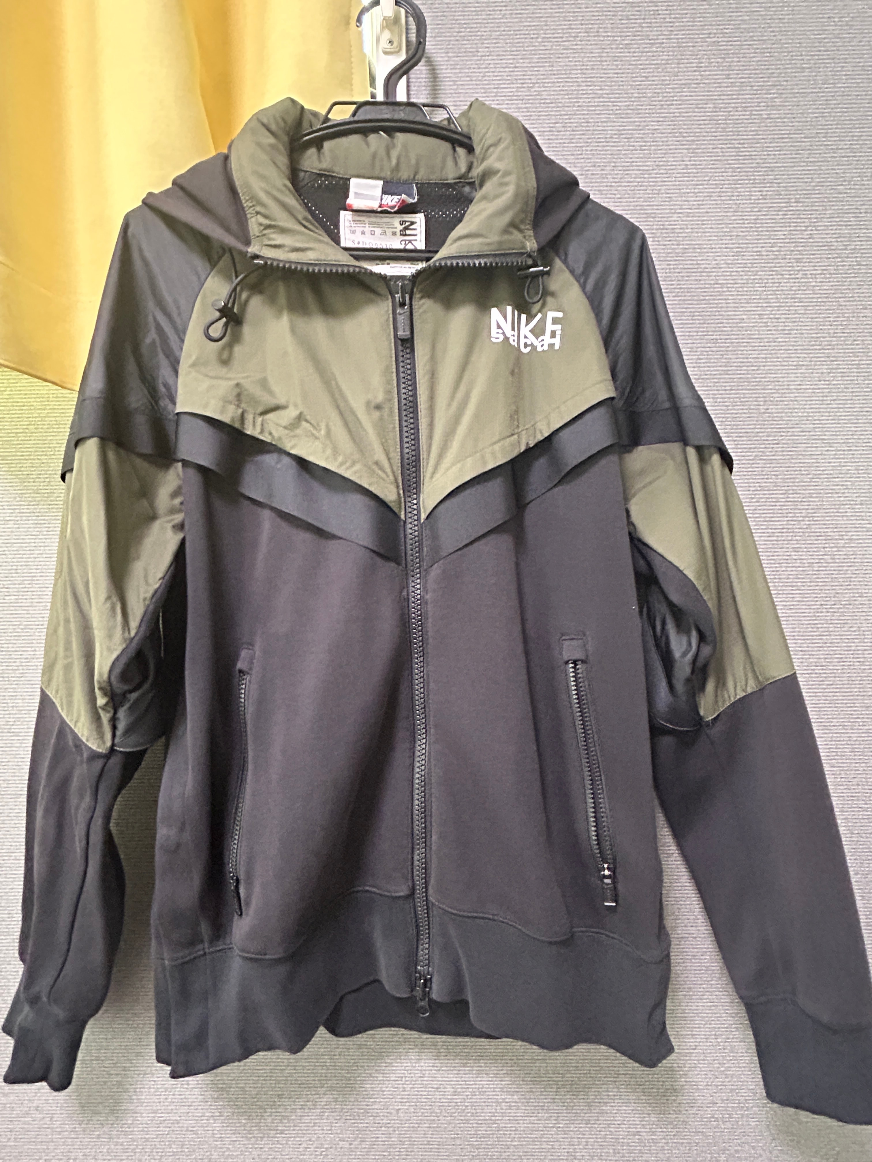 sakai ネイビー/カーキ フルジップ パーカー sakai ネイビー/カーキ フルジップ パーカー sakai ネイビー/カーキ