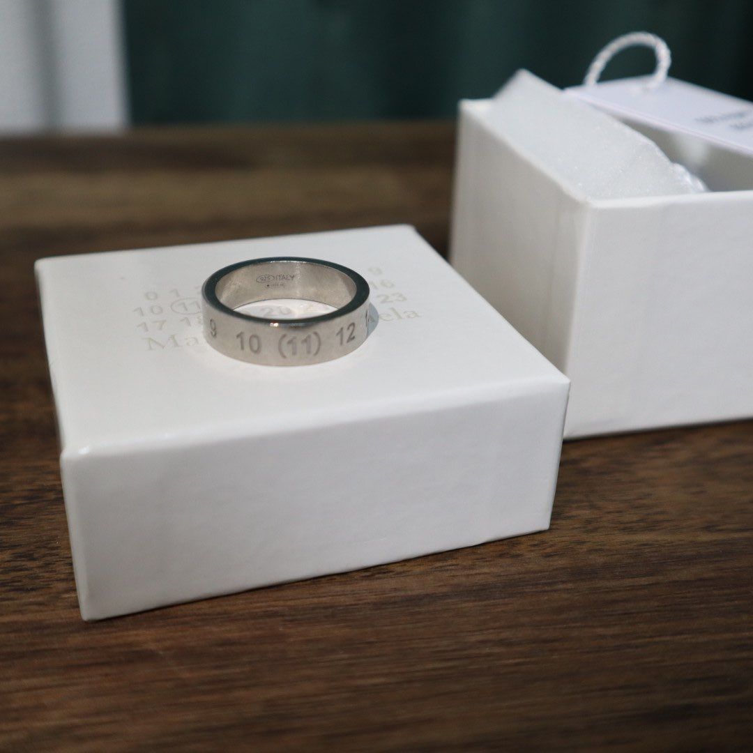 Maison Margiela Number Logo Ring "Silver"