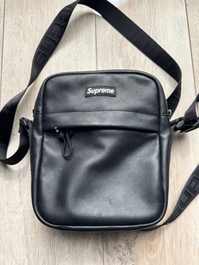 Supreme Leather Shoulder Bag "Black" (24FW)