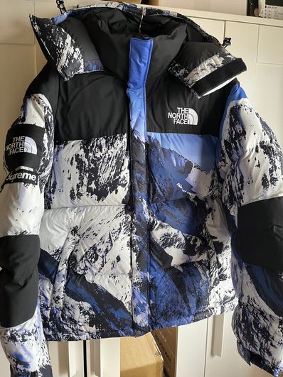 Supreme x The North Face Mountain Baltoro Jacket "Blue"