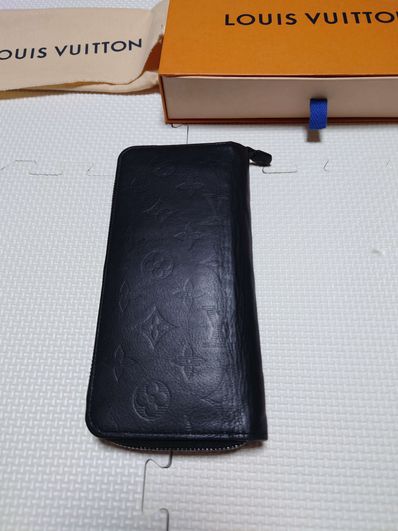 Louis Vuitton Zippy Wallet Vertical Monogram Shadow
