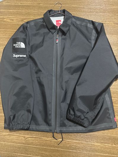 Supreme x The North Face Summit Series Outer Tape Seam Coaches Jacket "Black"